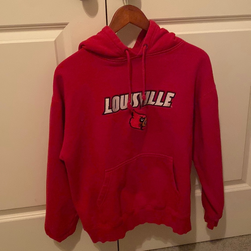 Red Cardinals Sweatshirt/Hoodie (Medium)